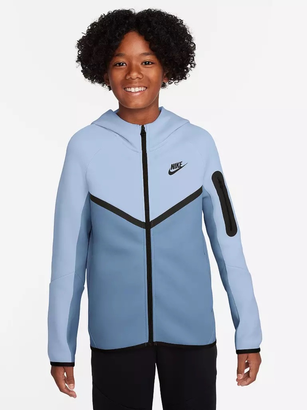 NWT Kids Nike Tech